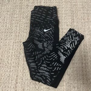 Nike Reflective running leggings